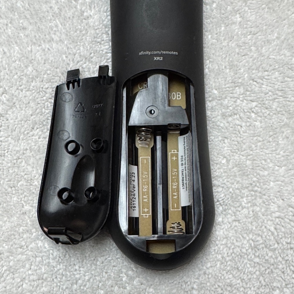 Xfinity Comcast XR2 DVR Cable Remote Control H11 - Picture 3 of 3